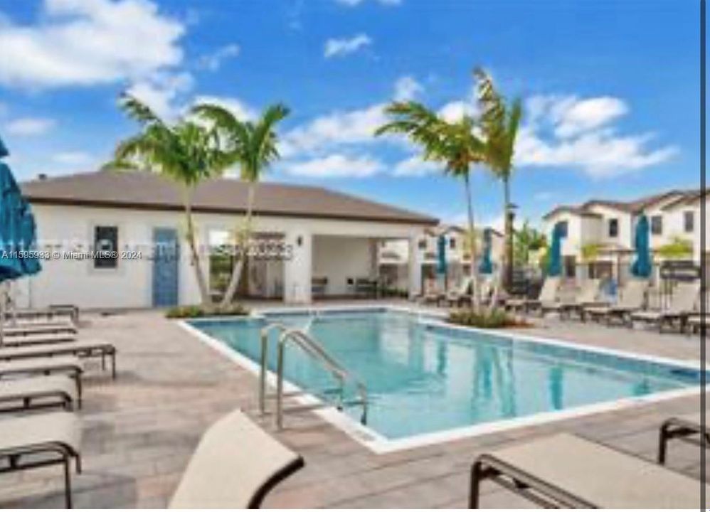 Active With Contract: $4,100 (4 beds, 2 baths, 0 Square Feet)