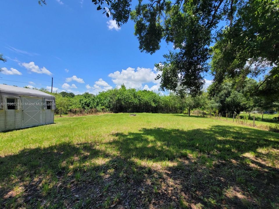 Active With Contract: $349,000 (3 beds, 2 baths, 1296 Square Feet)