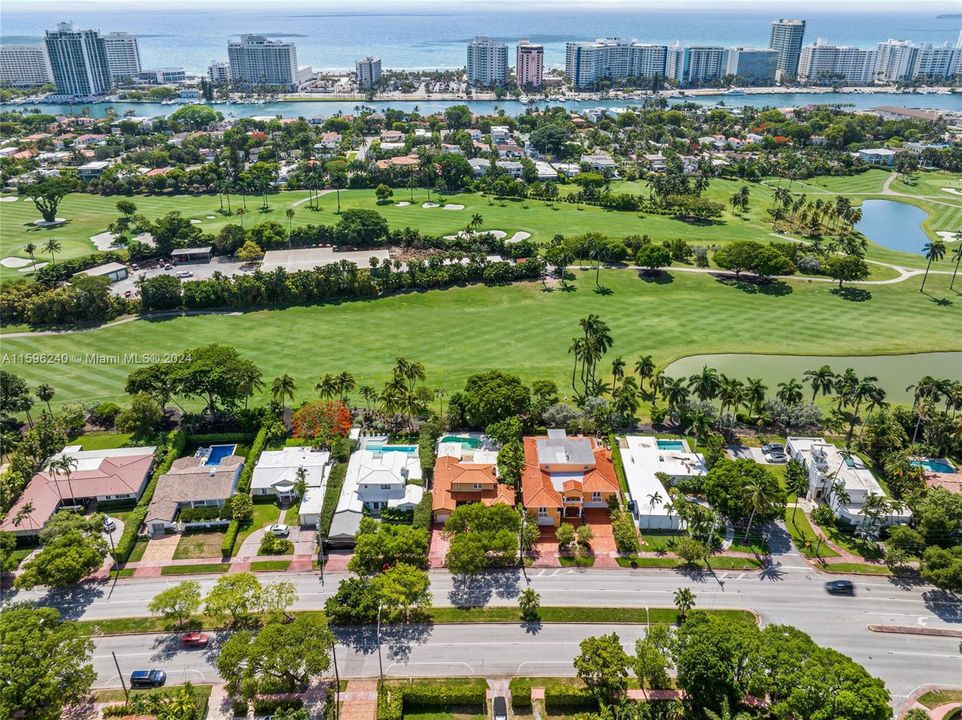 Recently Sold: $1,995,000 (4 beds, 3 baths, 2442 Square Feet)