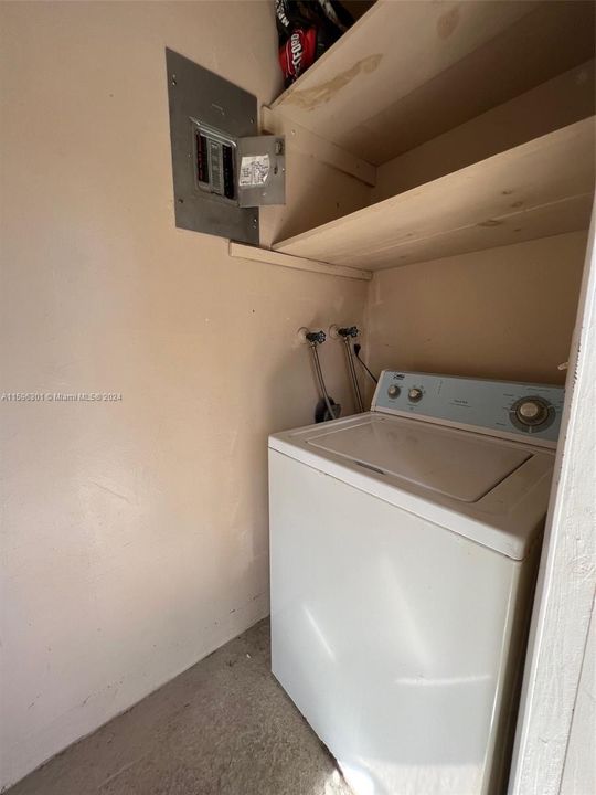 Recientemente alquilado: $2,200 (2 camas, 1 baños, 931 Pies cuadrados)