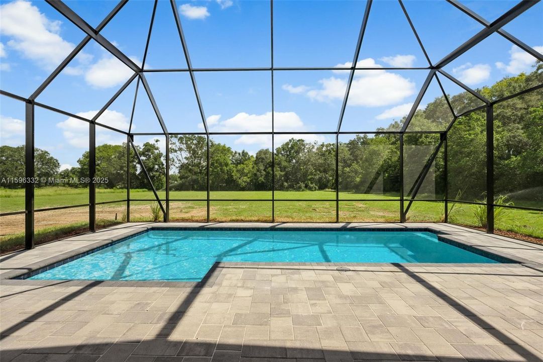 Recently Sold: $1,299,900 (5 beds, 4 baths, 3187 Square Feet)