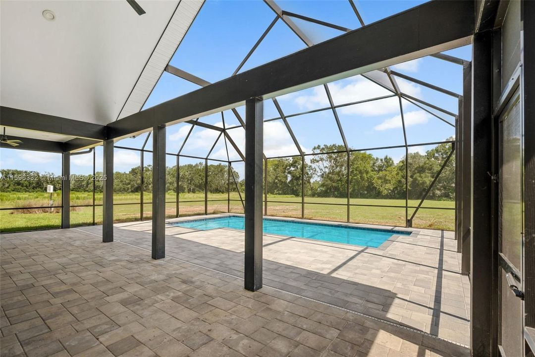 Recently Sold: $1,299,900 (5 beds, 4 baths, 3187 Square Feet)