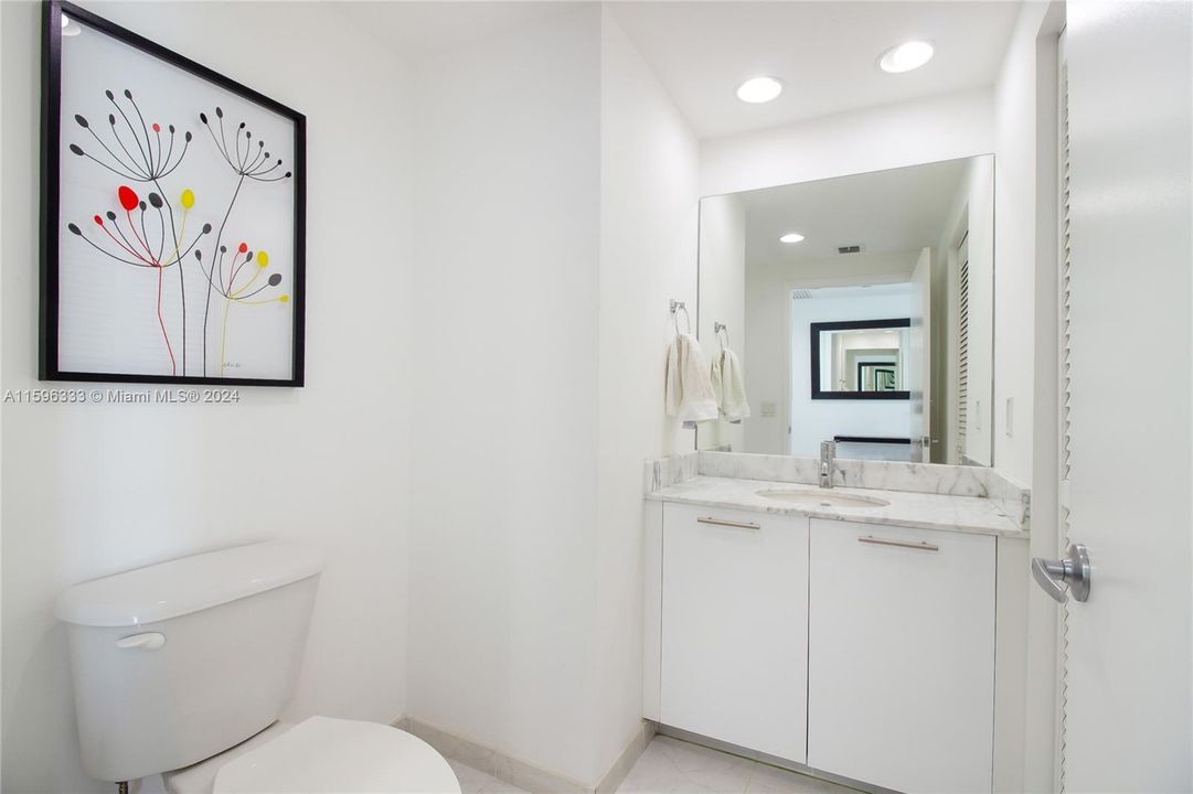 Recently Rented: $5,500 (2 beds, 2 baths, 1278 Square Feet)