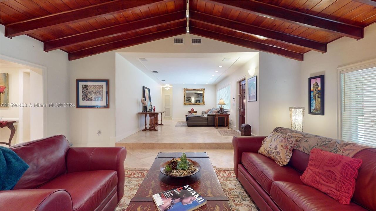 For Sale: $3,000,000 (4 beds, 4 baths, 4174 Square Feet)