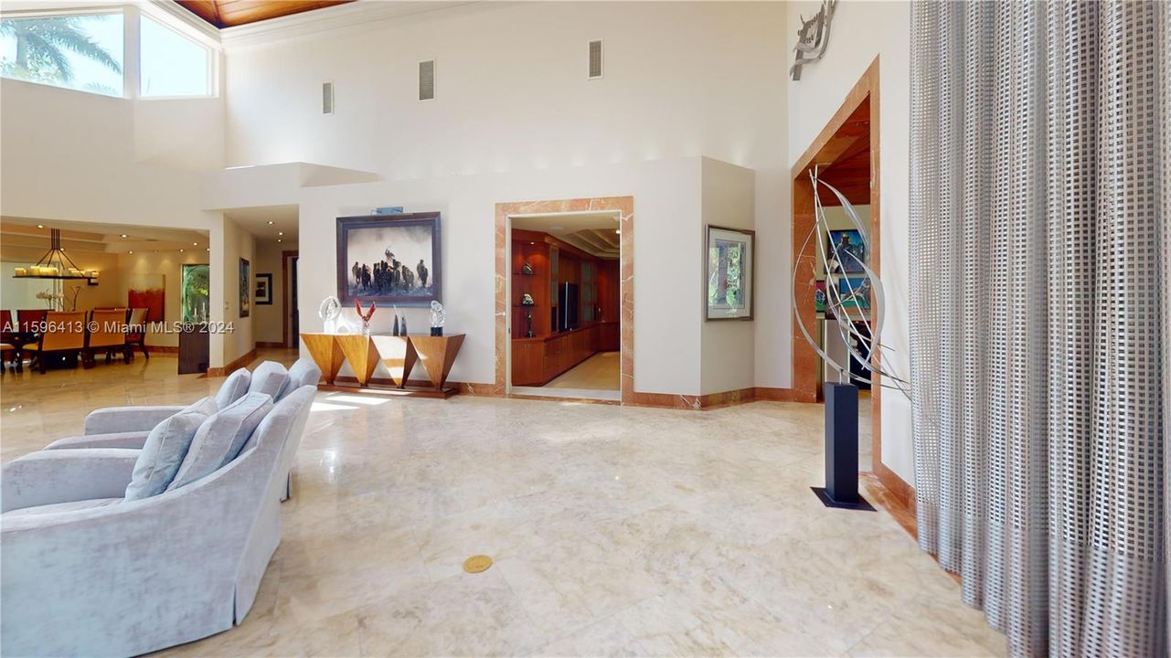 For Sale: $5,800,000 (5 beds, 4 baths, 6680 Square Feet)