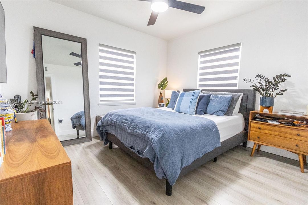 Recently Rented: $3,500 (3 beds, 2 baths, 1186 Square Feet)