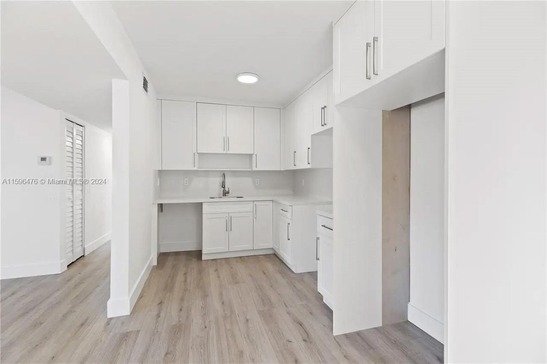 Recently Rented: $3,500 (3 beds, 2 baths, 1186 Square Feet)