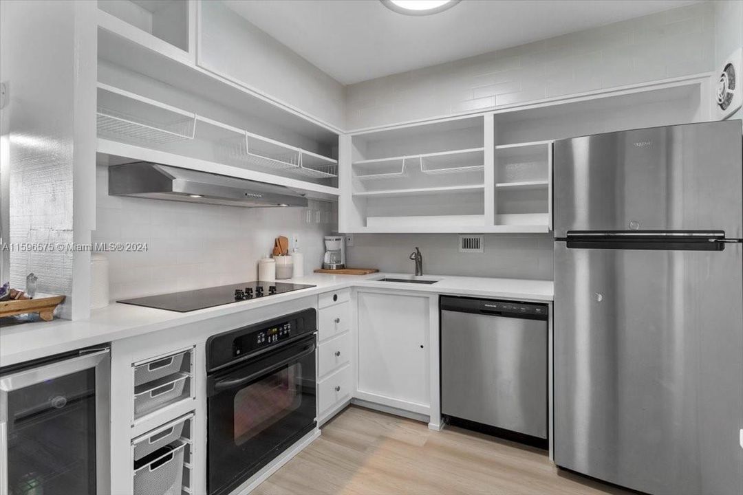 Vendido Recientemente: $369,000 (1 camas, 1 baños, 1042 Pies cuadrados)