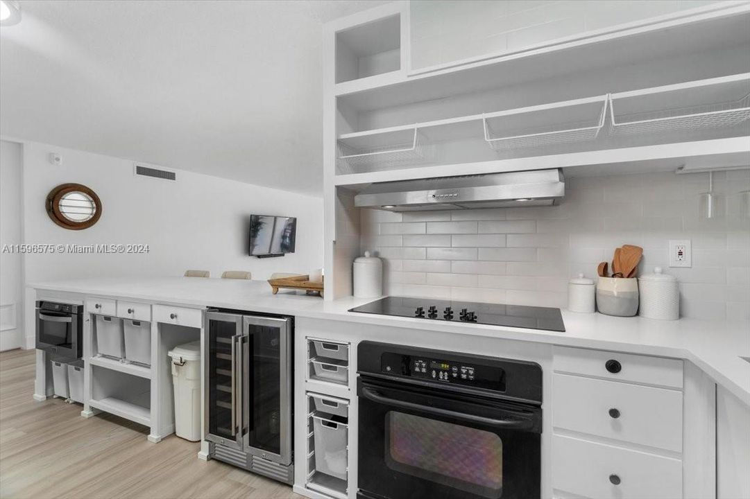 Vendido Recientemente: $369,000 (1 camas, 1 baños, 1042 Pies cuadrados)