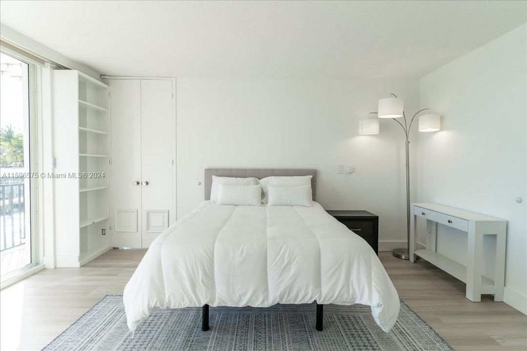 Vendido Recientemente: $369,000 (1 camas, 1 baños, 1042 Pies cuadrados)