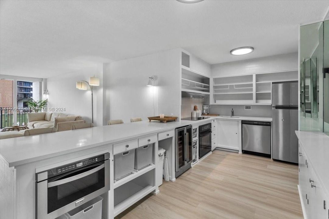 Vendido Recientemente: $369,000 (1 camas, 1 baños, 1042 Pies cuadrados)