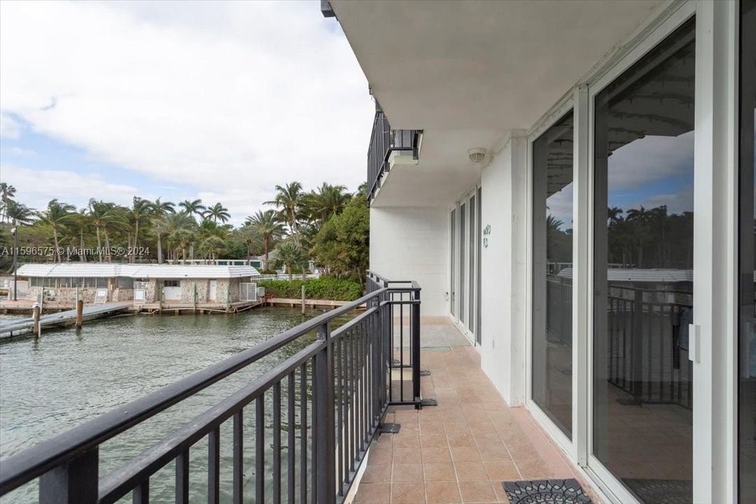 Vendido Recientemente: $369,000 (1 camas, 1 baños, 1042 Pies cuadrados)