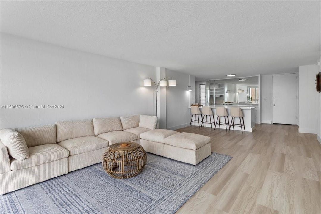 Vendido Recientemente: $369,000 (1 camas, 1 baños, 1042 Pies cuadrados)