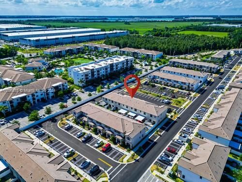 Recently Sold: $525,000 (3 beds, 2 baths, 1650 Square Feet)