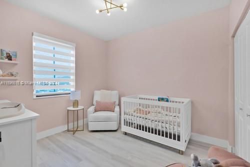 Recently Sold: $525,000 (3 beds, 2 baths, 1650 Square Feet)