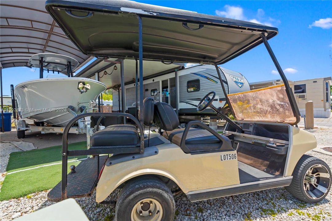 2004 Club Car Golf Cart