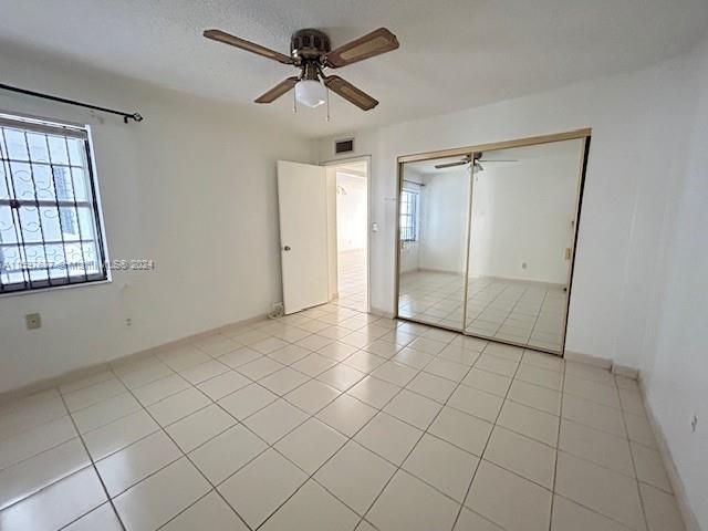 For Sale: $218,500 (2 beds, 1 baths, 897 Square Feet)