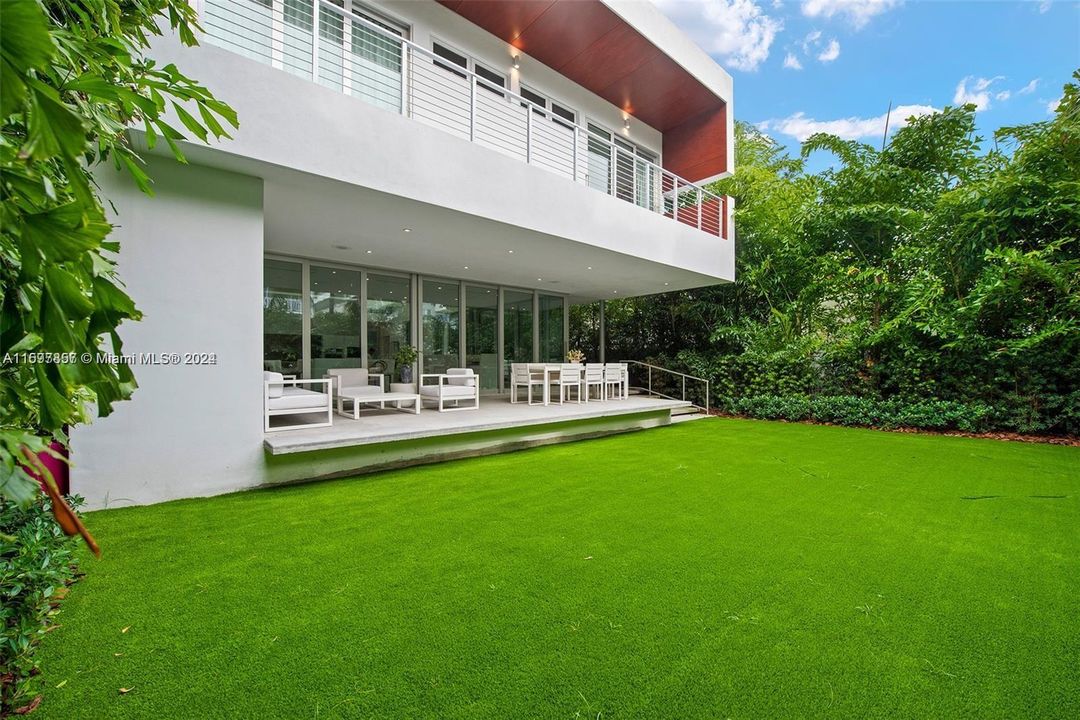 En Venta: $5,595,000 (3 camas, 3 baños, 3623 Pies cuadrados)