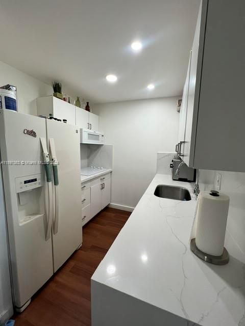 En Venta: $279,000 (2 camas, 2 baños, 853 Pies cuadrados)