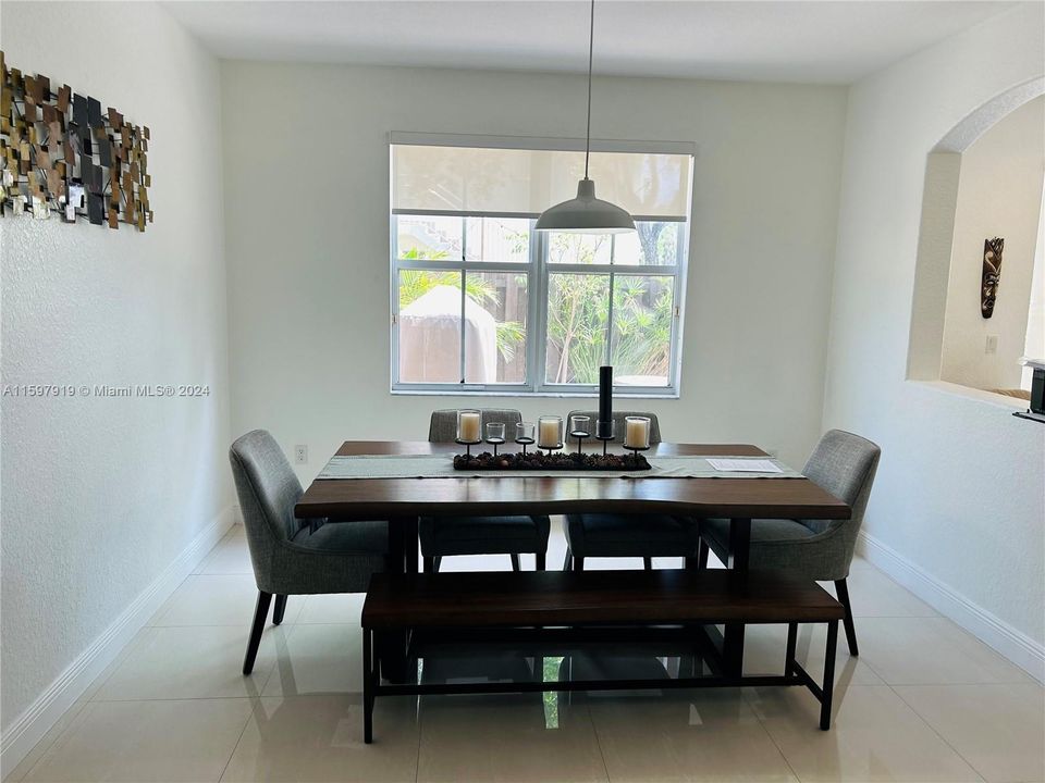 Active With Contract: $3,900 (4 beds, 2 baths, 2217 Square Feet)