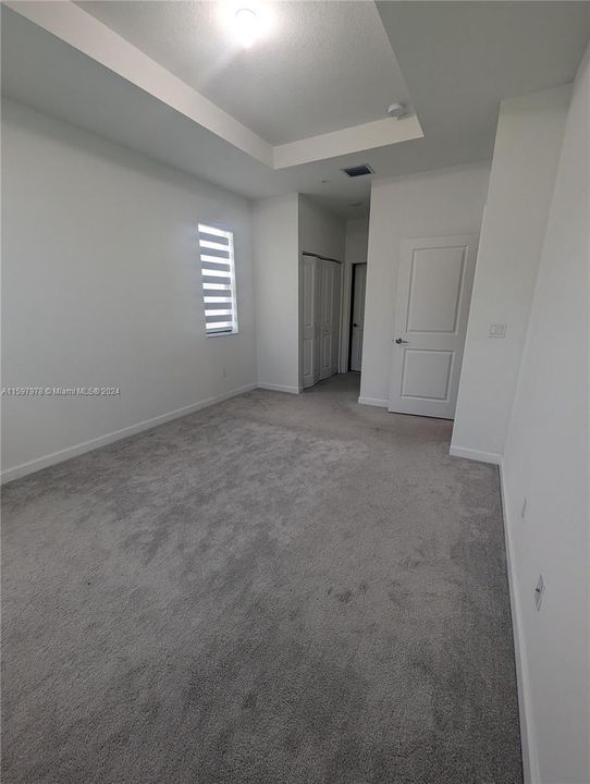 Active With Contract: $3,800 (4 beds, 2 baths, 1888 Square Feet)