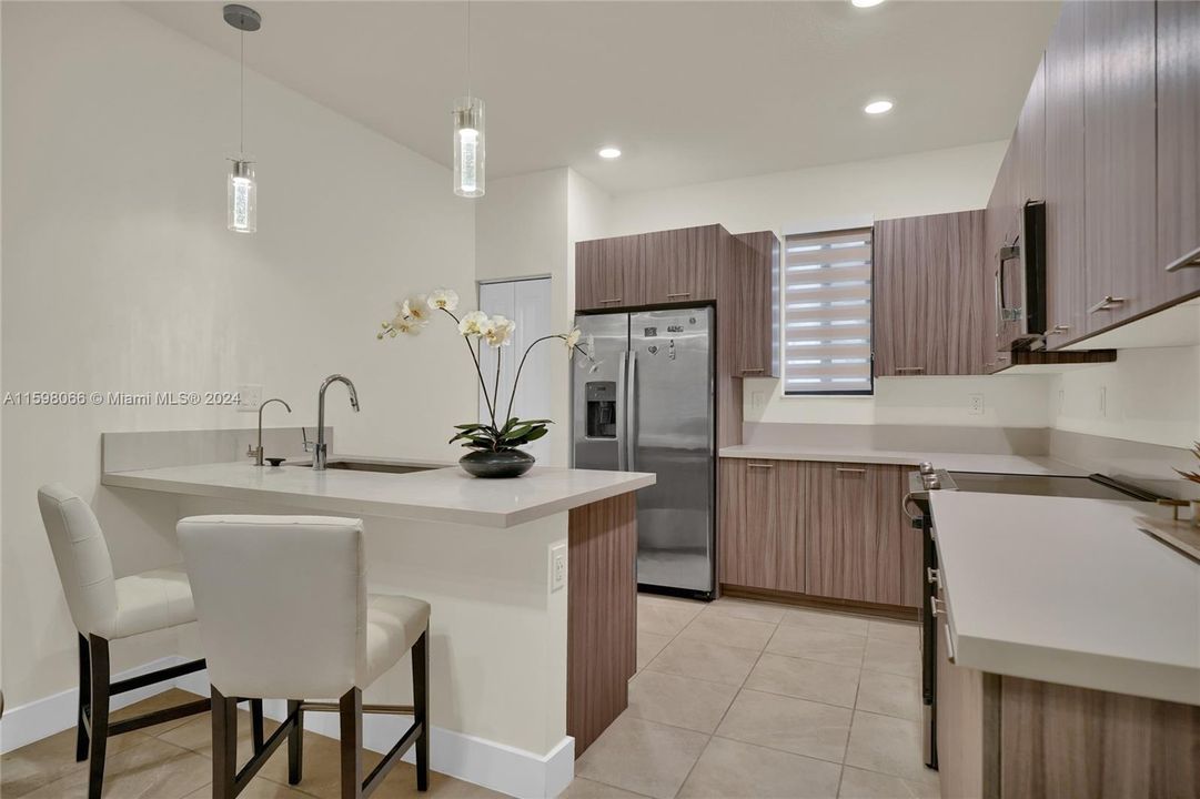 Recently Sold: $674,300 (3 beds, 2 baths, 1482 Square Feet)