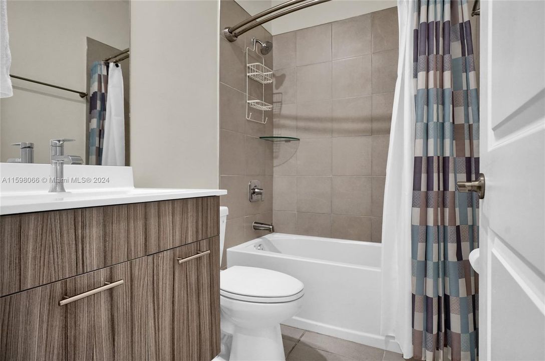 Recently Sold: $674,300 (3 beds, 2 baths, 1482 Square Feet)