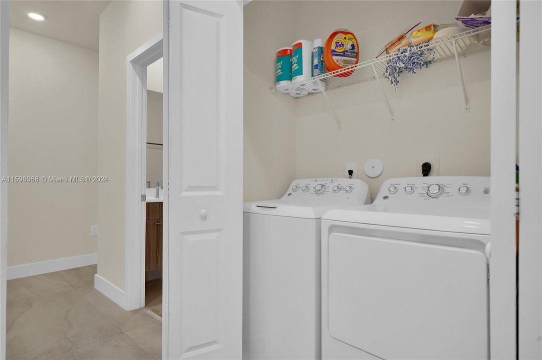 Recently Sold: $674,300 (3 beds, 2 baths, 1482 Square Feet)