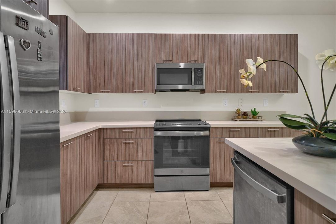 Recently Sold: $674,300 (3 beds, 2 baths, 1482 Square Feet)