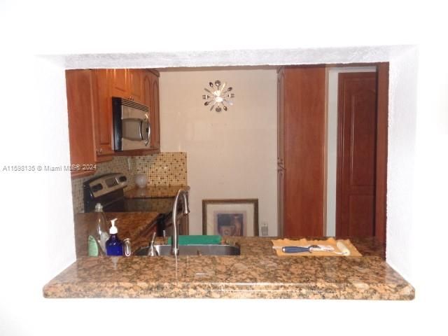 En Venta: $225,000 (1 camas, 1 baños, 708 Pies cuadrados)