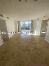 Недавно арендовано: $5,000 (3 спален, 3 ванн, 1571 Квадратных фут)