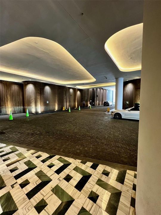 最近租的: $9,350 (3 贝兹, 4 浴室, 1613 平方英尺)