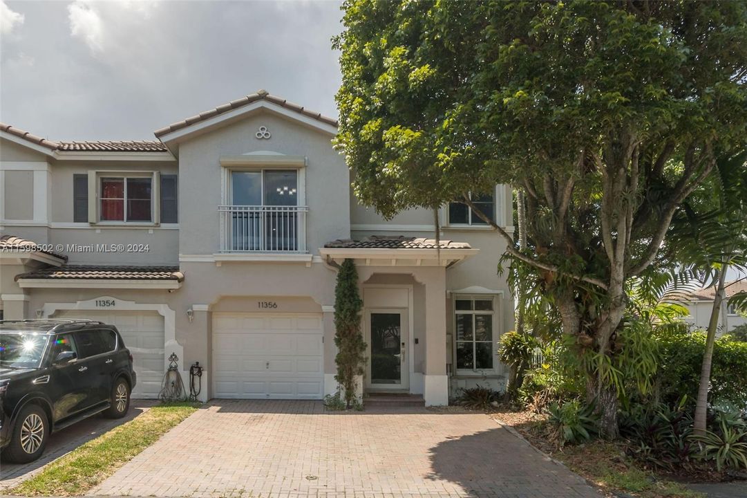 Active With Contract: $599,900 (5 beds, 3 baths, 1788 Square Feet)