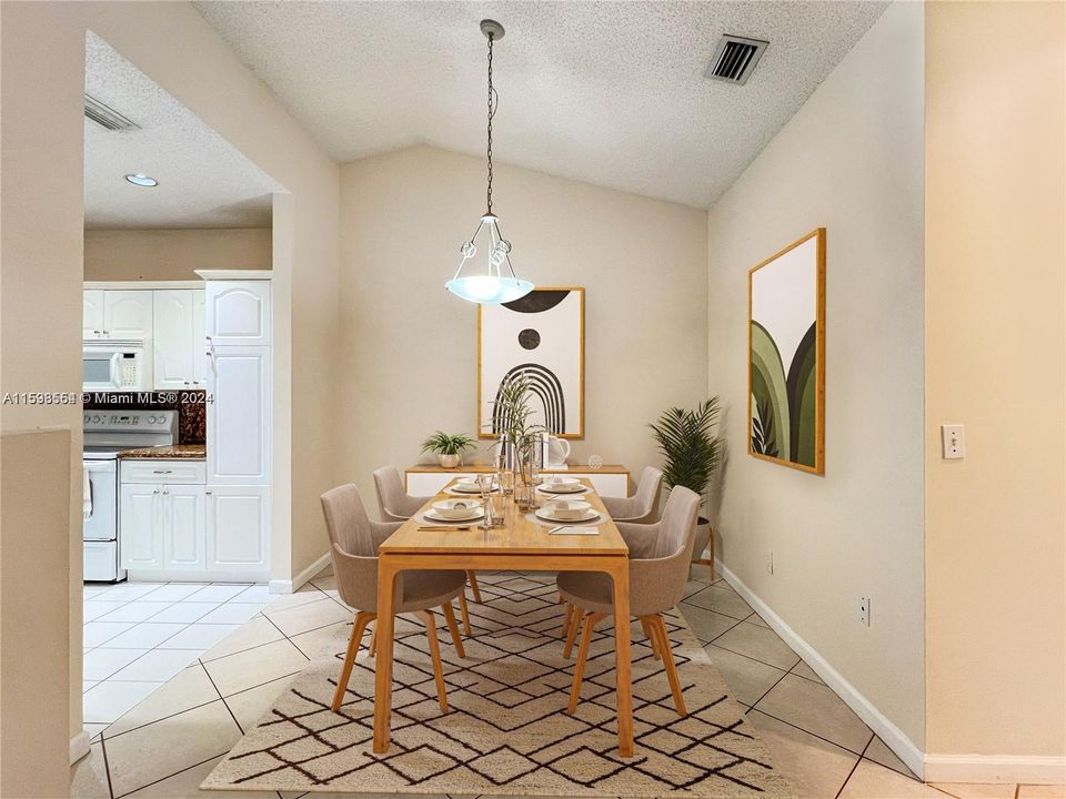 Active With Contract: $3,250 (3 beds, 2 baths, 1367 Square Feet)