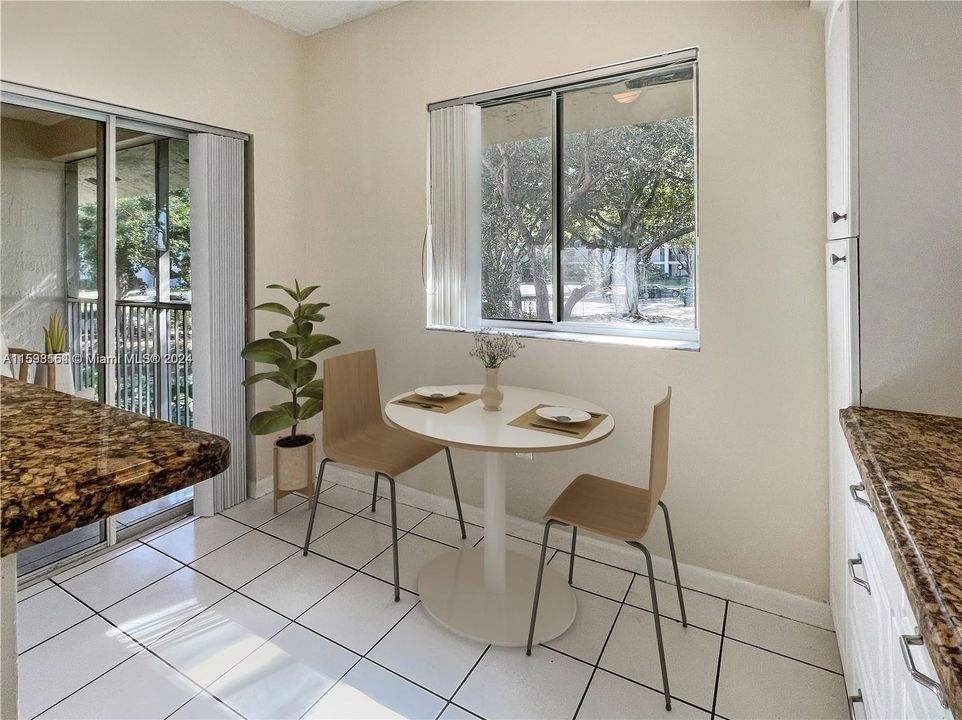 Active With Contract: $3,250 (3 beds, 2 baths, 1367 Square Feet)