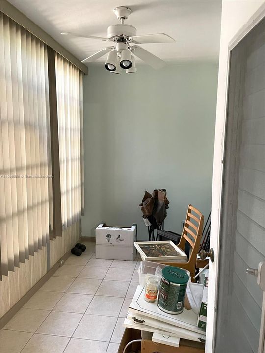 En Venta: $138,900 (1 camas, 1 baños, 697 Pies cuadrados)