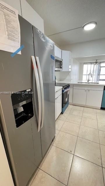 Recently Rented: $2,275 (2 beds, 2 baths, 1075 Square Feet)