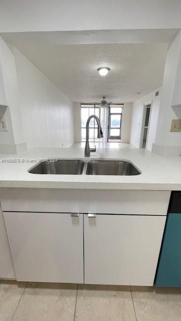 Recently Rented: $2,275 (2 beds, 2 baths, 1075 Square Feet)