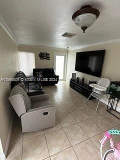 Active With Contract: $2,500 (2 beds, 2 baths, 764 Square Feet)