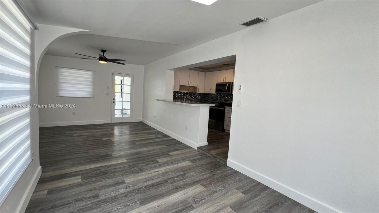 Active With Contract: $675,000 (4 beds, 2 baths, 1367 Square Feet)