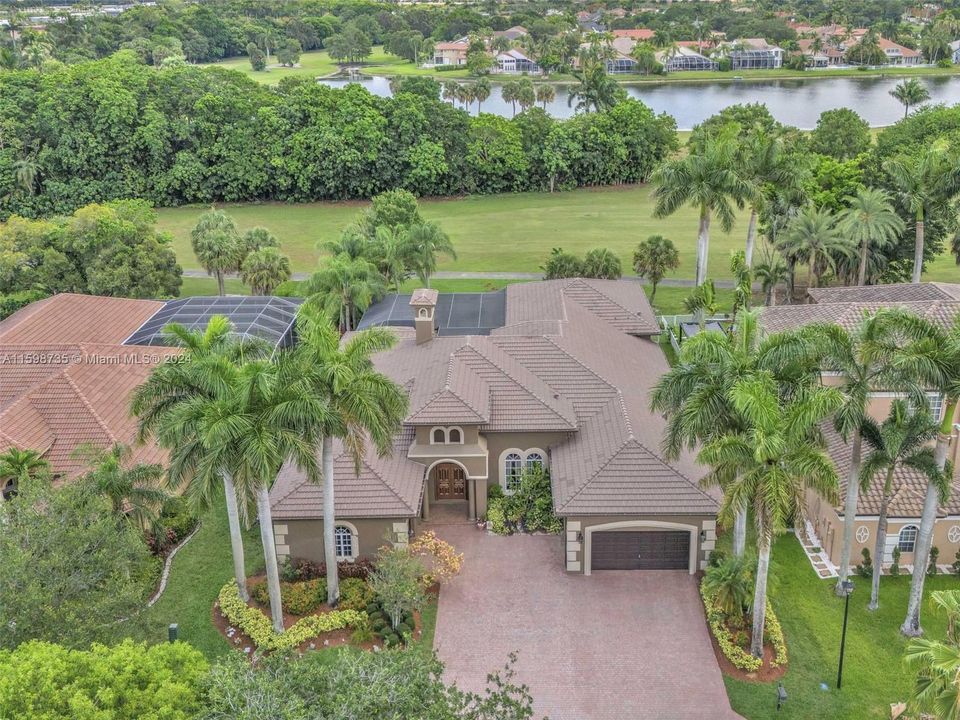 Active With Contract: $1,500,000 (5 beds, 4 baths, 4115 Square Feet)