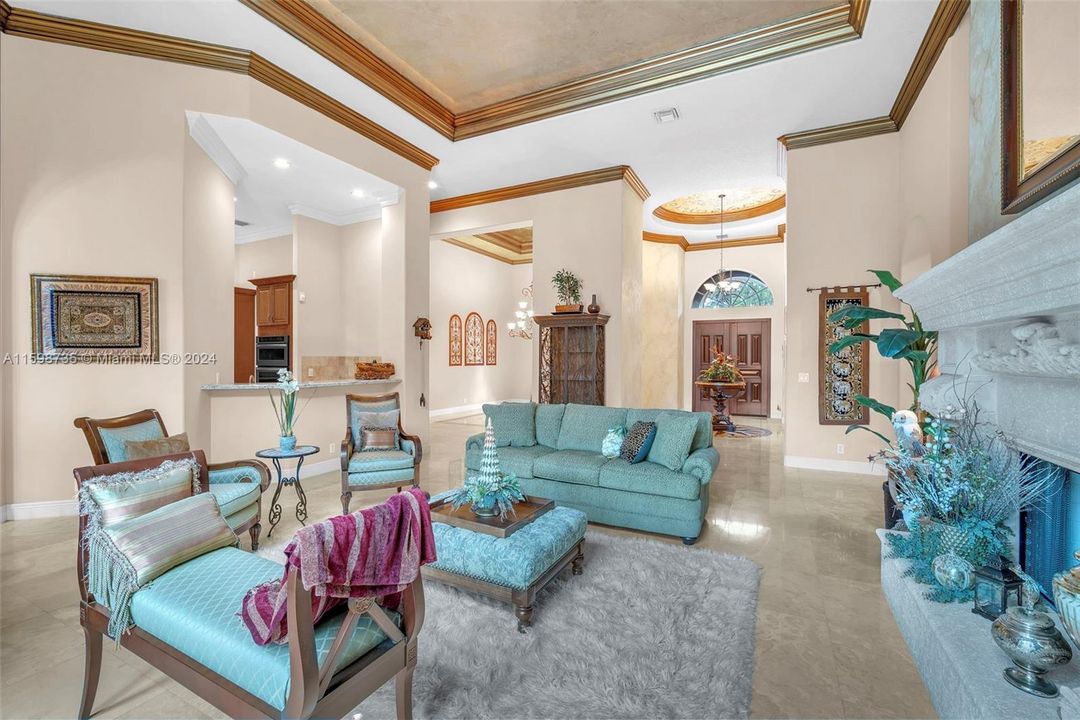 Recently Sold: $1,500,000 (5 beds, 4 baths, 4115 Square Feet)