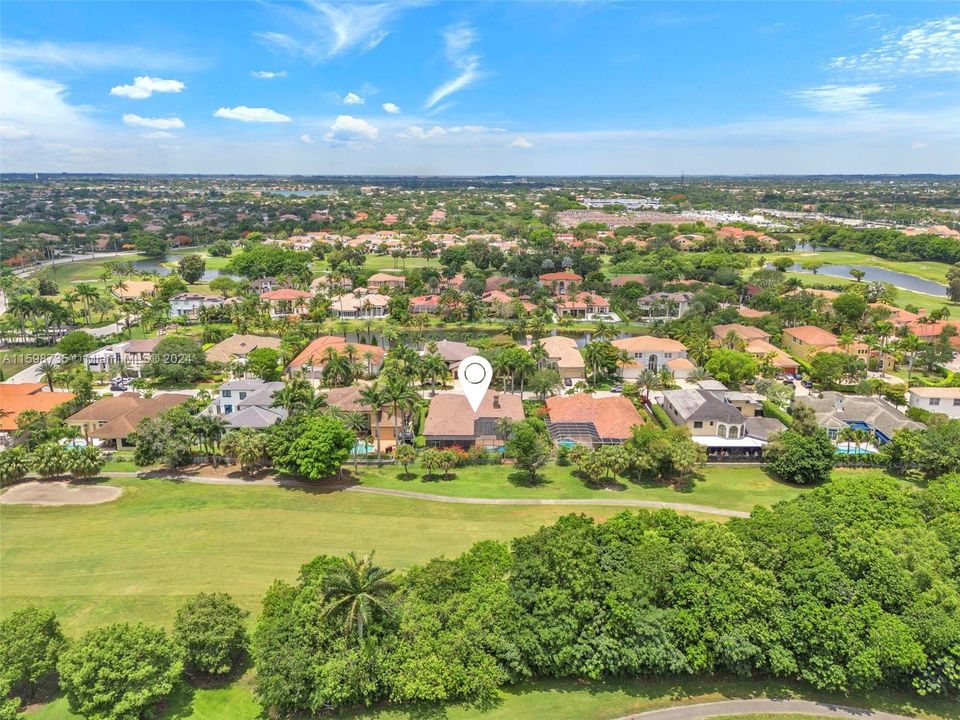 Active With Contract: $1,500,000 (5 beds, 4 baths, 4115 Square Feet)