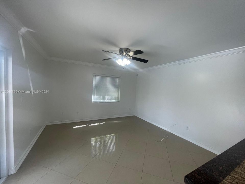 Active With Contract: $4,950 (3 beds, 2 baths, 1445 Square Feet)