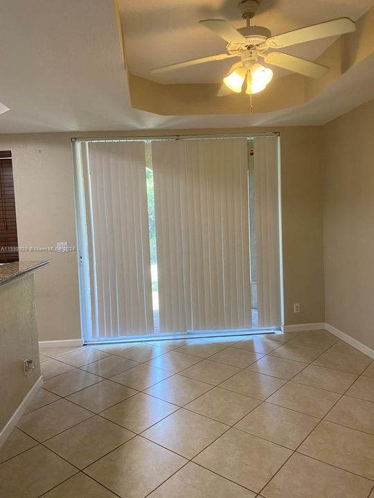 Active With Contract: $2,500 (3 beds, 2 baths, 1471 Square Feet)