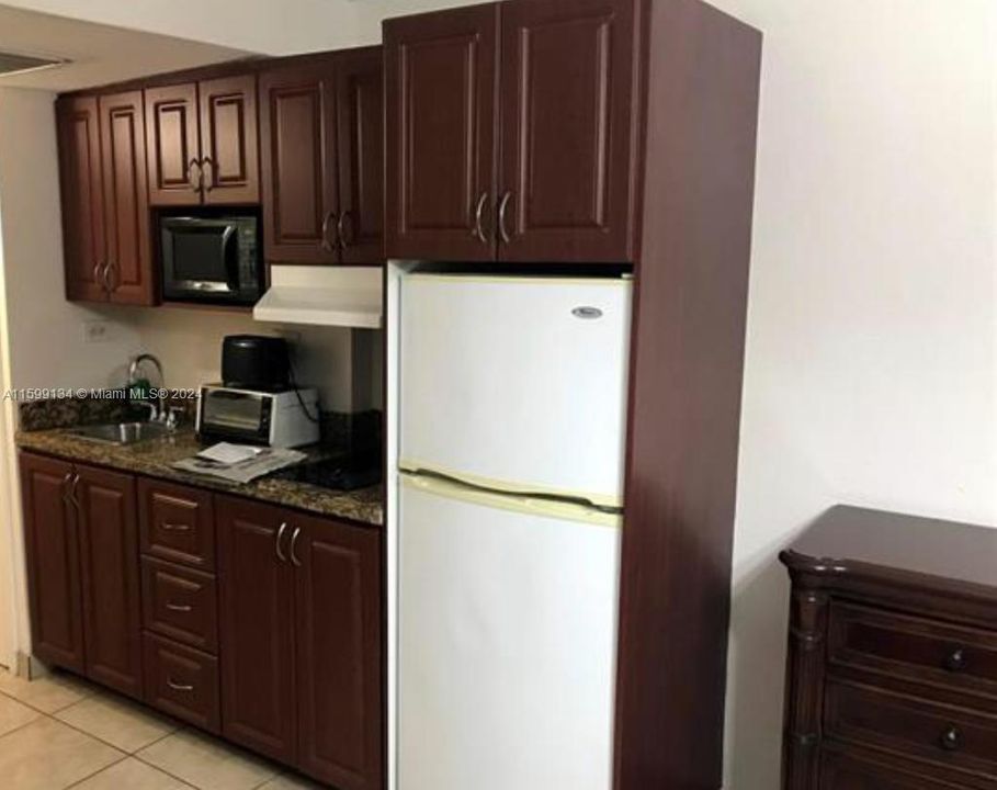 En Venta: $165,000 (0 camas, 1 baños, 360 Pies cuadrados)