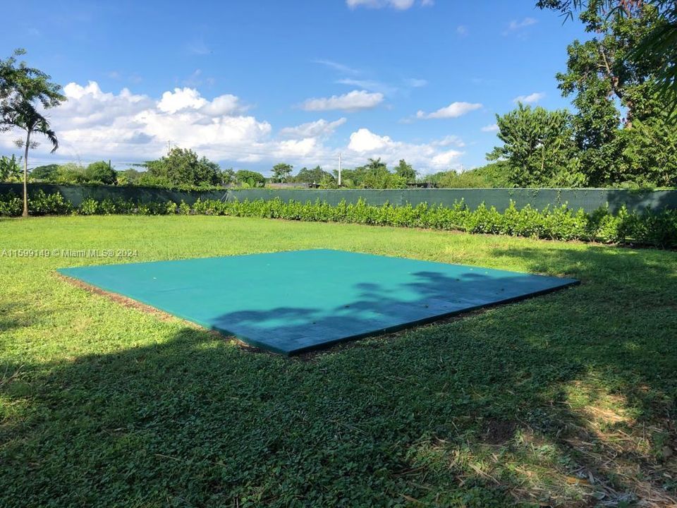 Недавно арендовано: $5,800 (4 спален, 2 ванн, 2423 Квадратных фут)