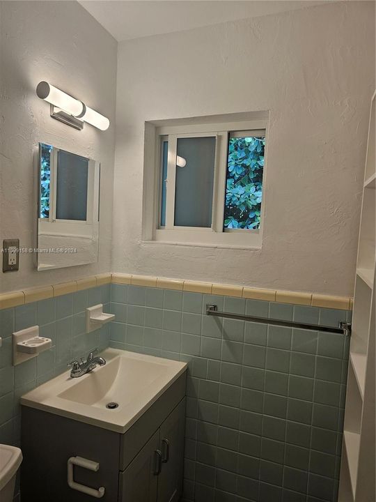Недавно арендовано: $2,550 (1 спален, 1 ванн, 530 Квадратных фут)