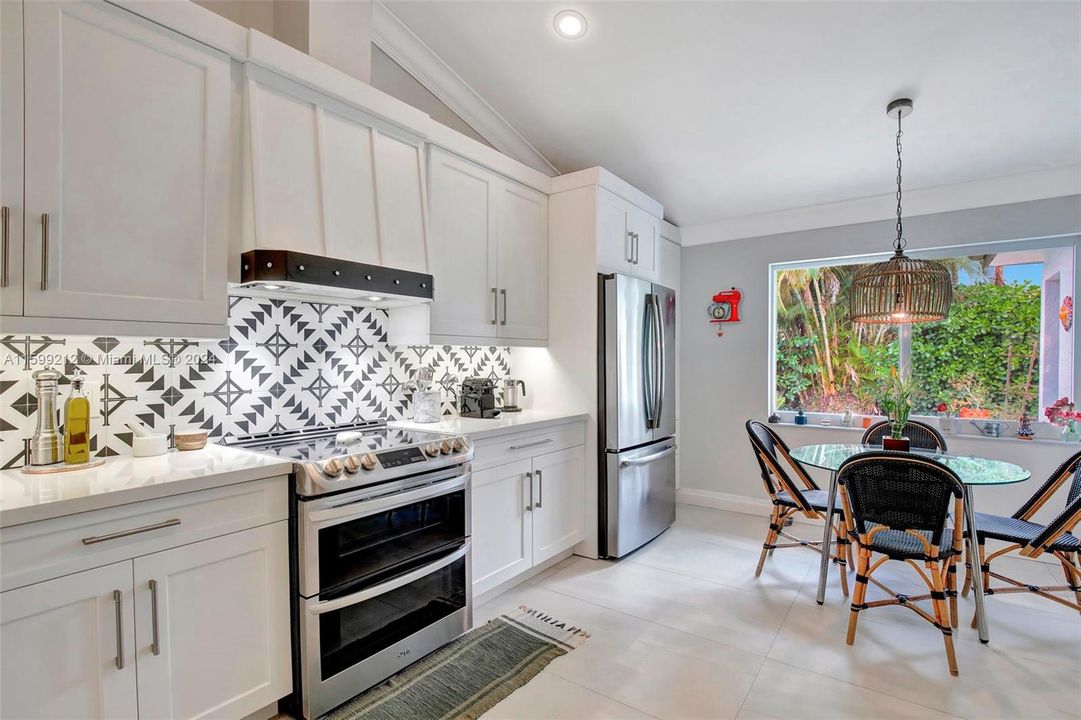 Active With Contract: $895,000 (4 beds, 2 baths, 2120 Square Feet)