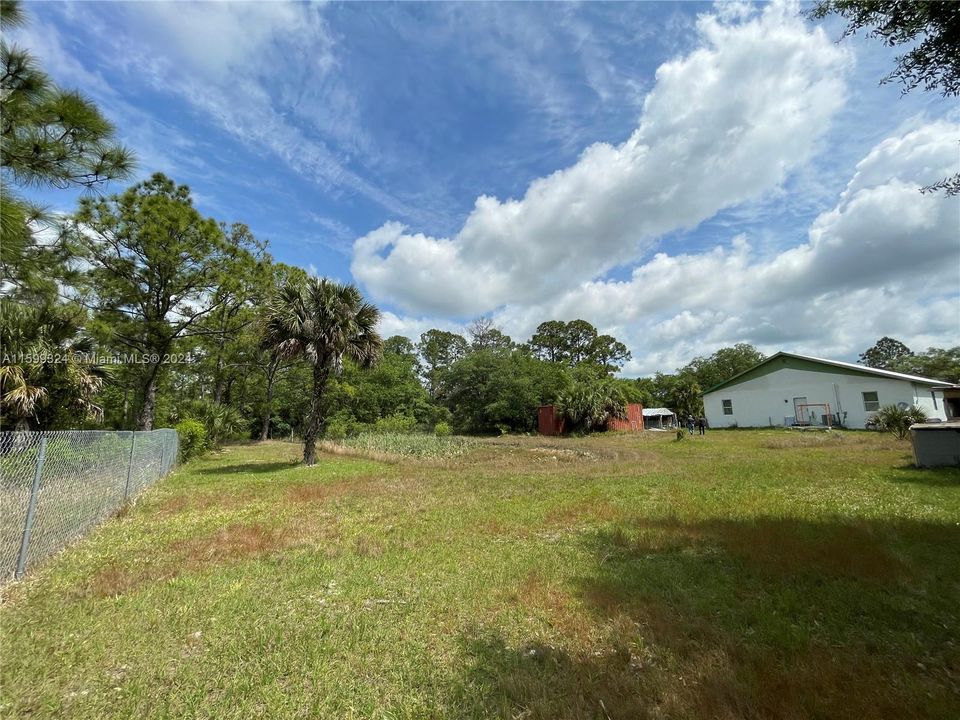 For Sale: $575,000 (4 beds, 2 baths, 2668 Square Feet)